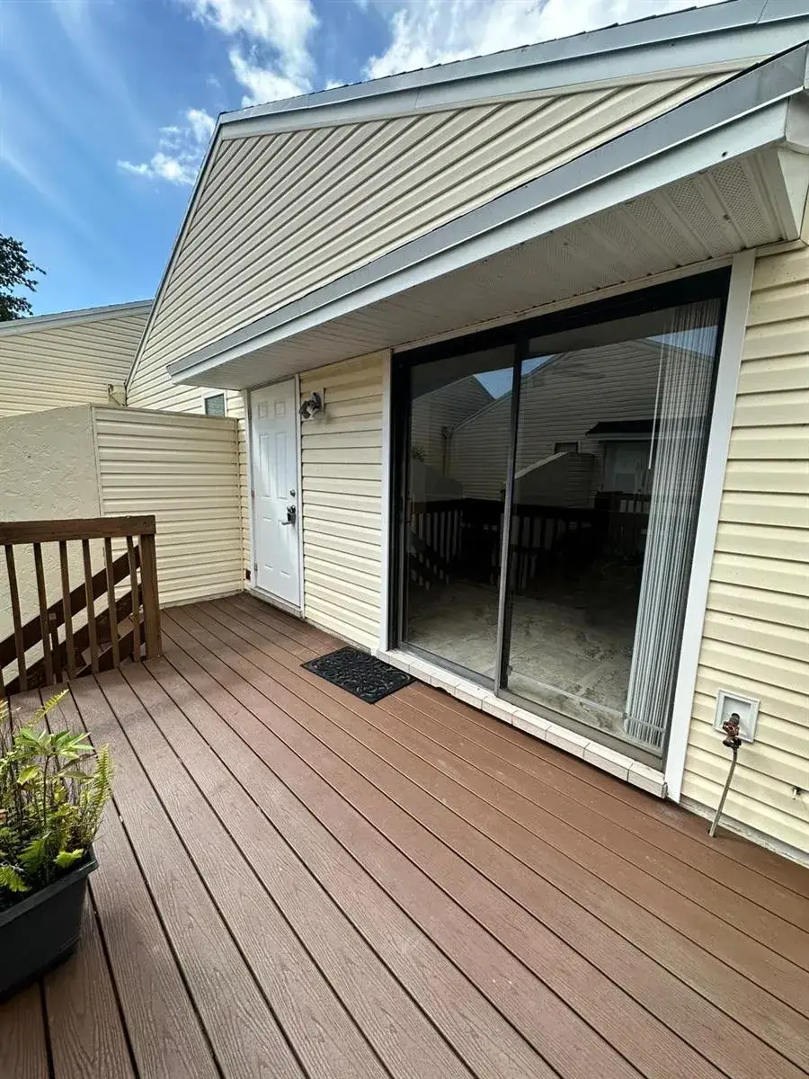 637 Executive Center Drive # N203, West Palm Beach FL 33401