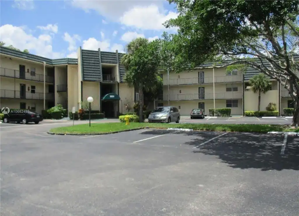 9091 Lime Bay Boulevard # 212, Tamarac FL 33321 photo 5