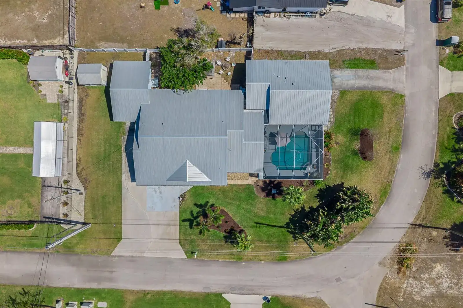 4459 SE Kubin Avenue, Stuart FL 34997 photo 2