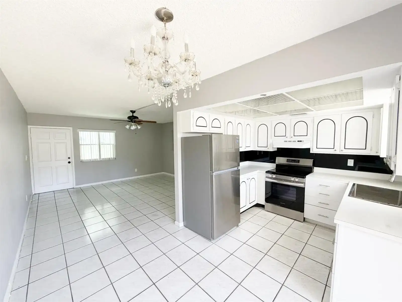 320 SW 1st Street # 2, Pompano Beach FL 33060 photo 3