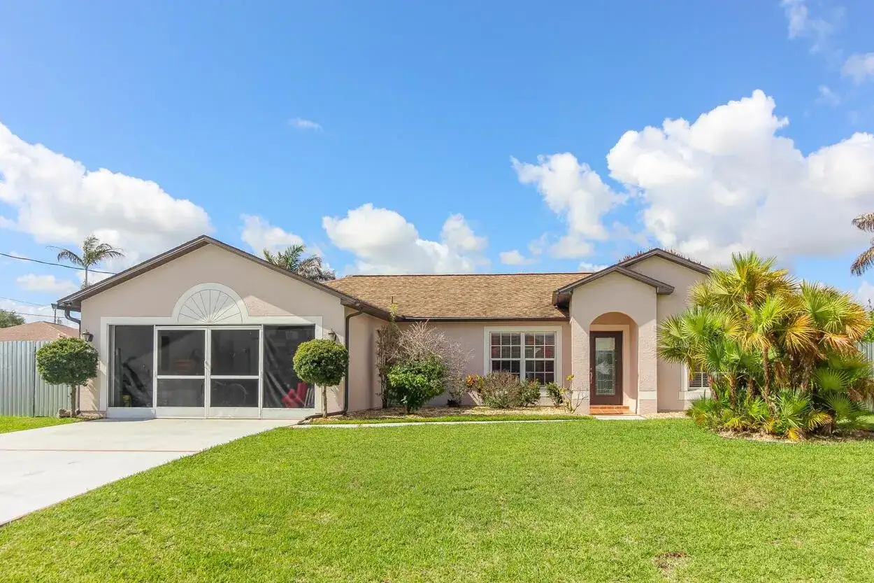 2718 SW Hamilton Avenue, Port St. Lucie FL 34987 photo 3