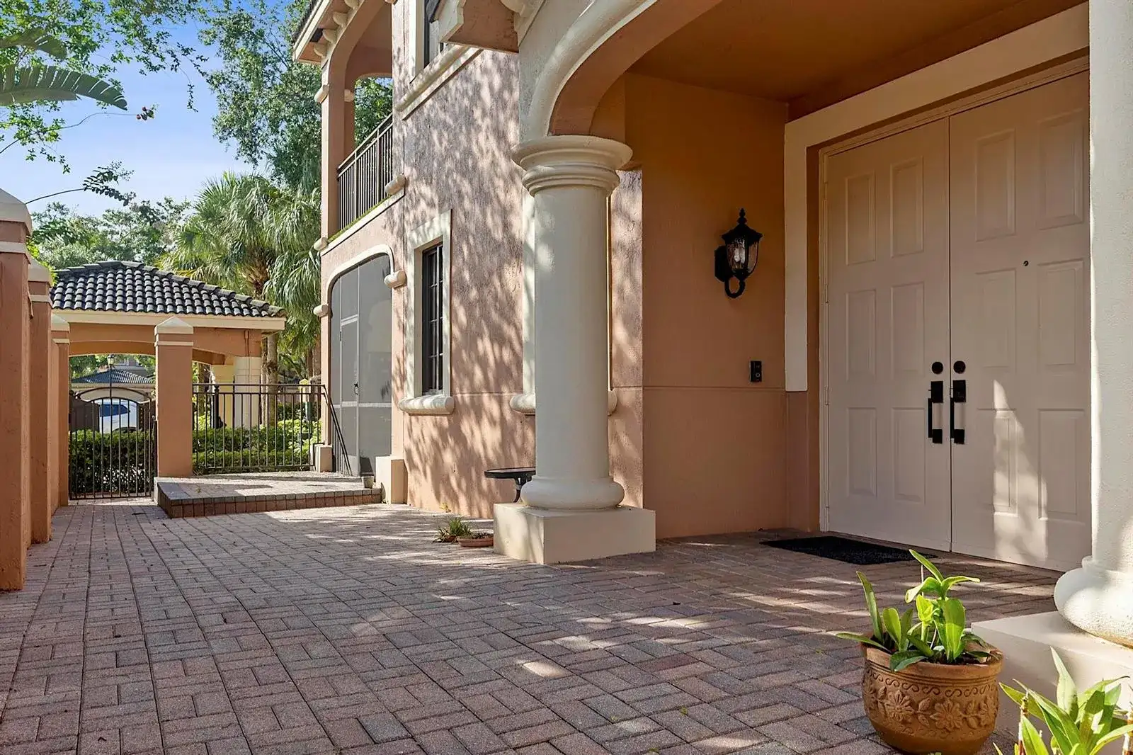 2742 Kinsington Circle, Weston FL 33332 photo 4