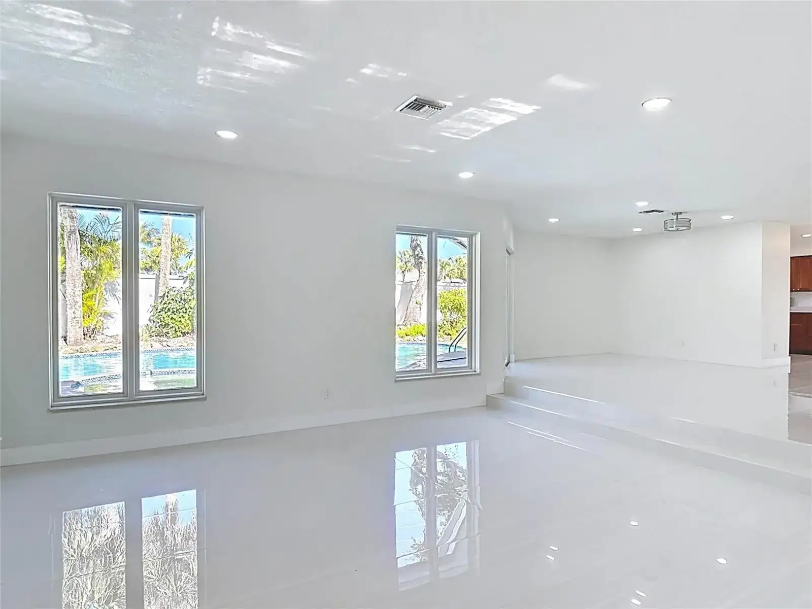 1200 Poitras Drive, Vero Beach FL 32963 photo 3