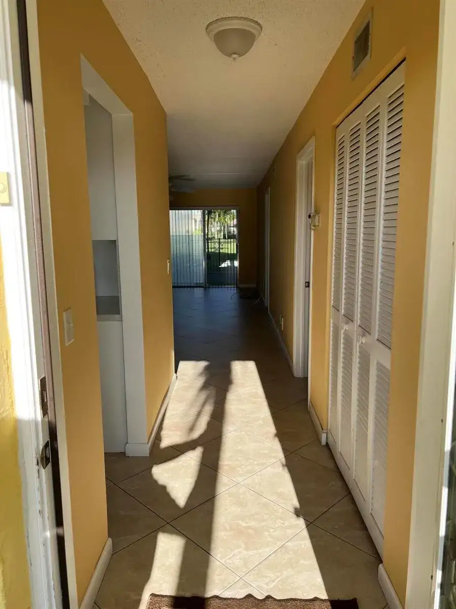 9949 Sandalfoot Boulevard Apt 514, Boca Raton FL 33428 photo 3