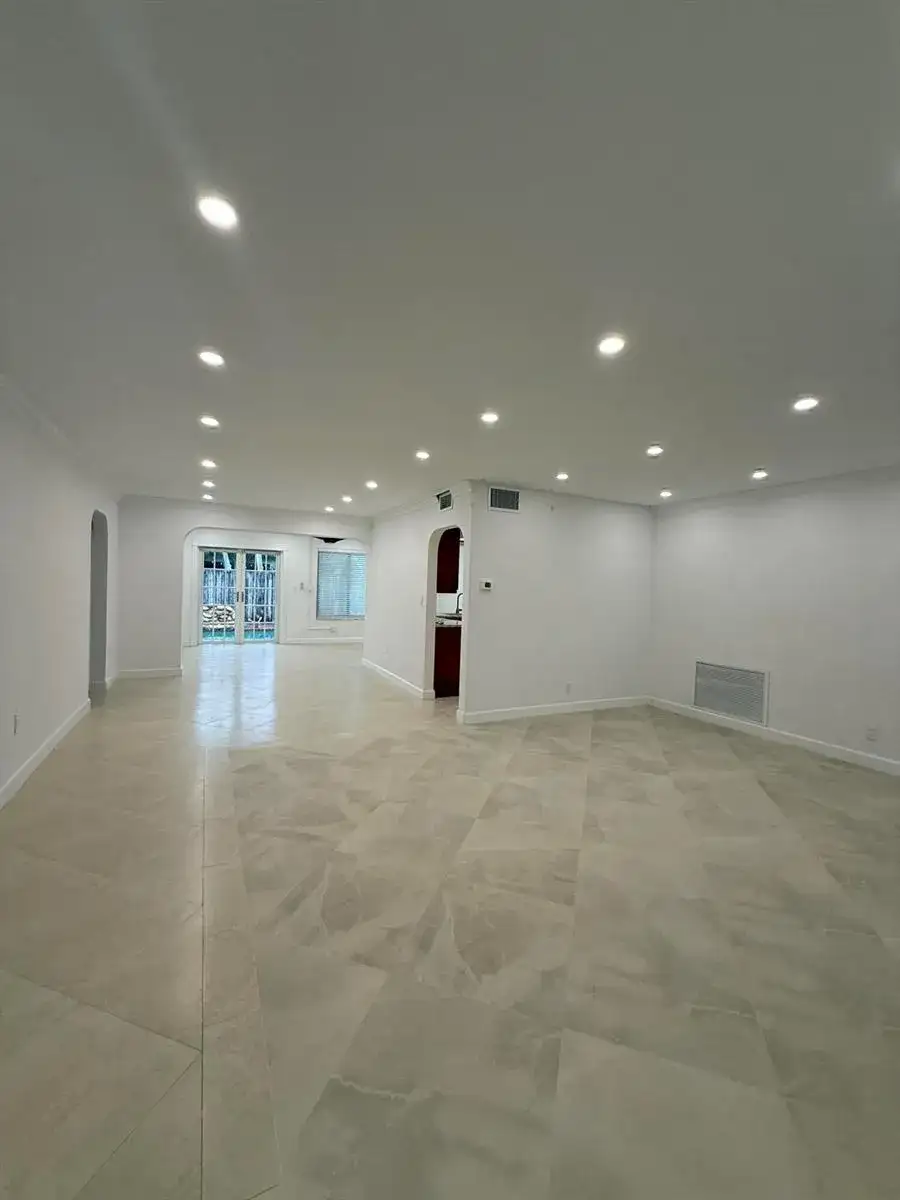10478 NW 4th Street, Plantation FL 33324 photo 2
