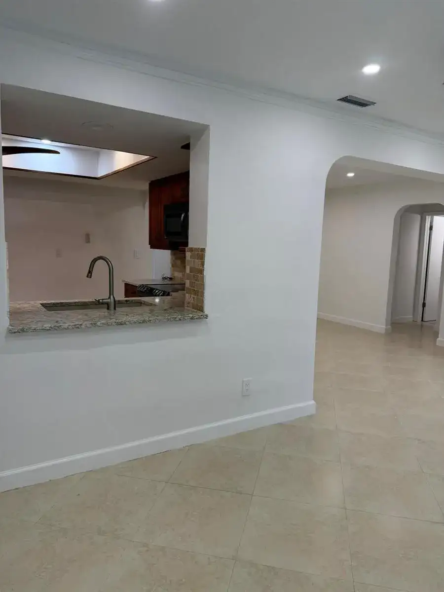 10478 NW 4th Street, Plantation FL 33324 photo 4