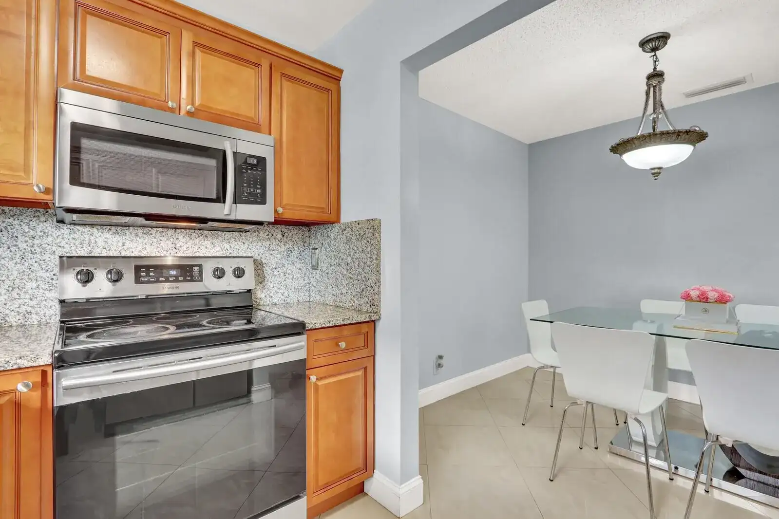 5272 Bosque Lane # 31, West Palm Beach FL 33415 photo 3