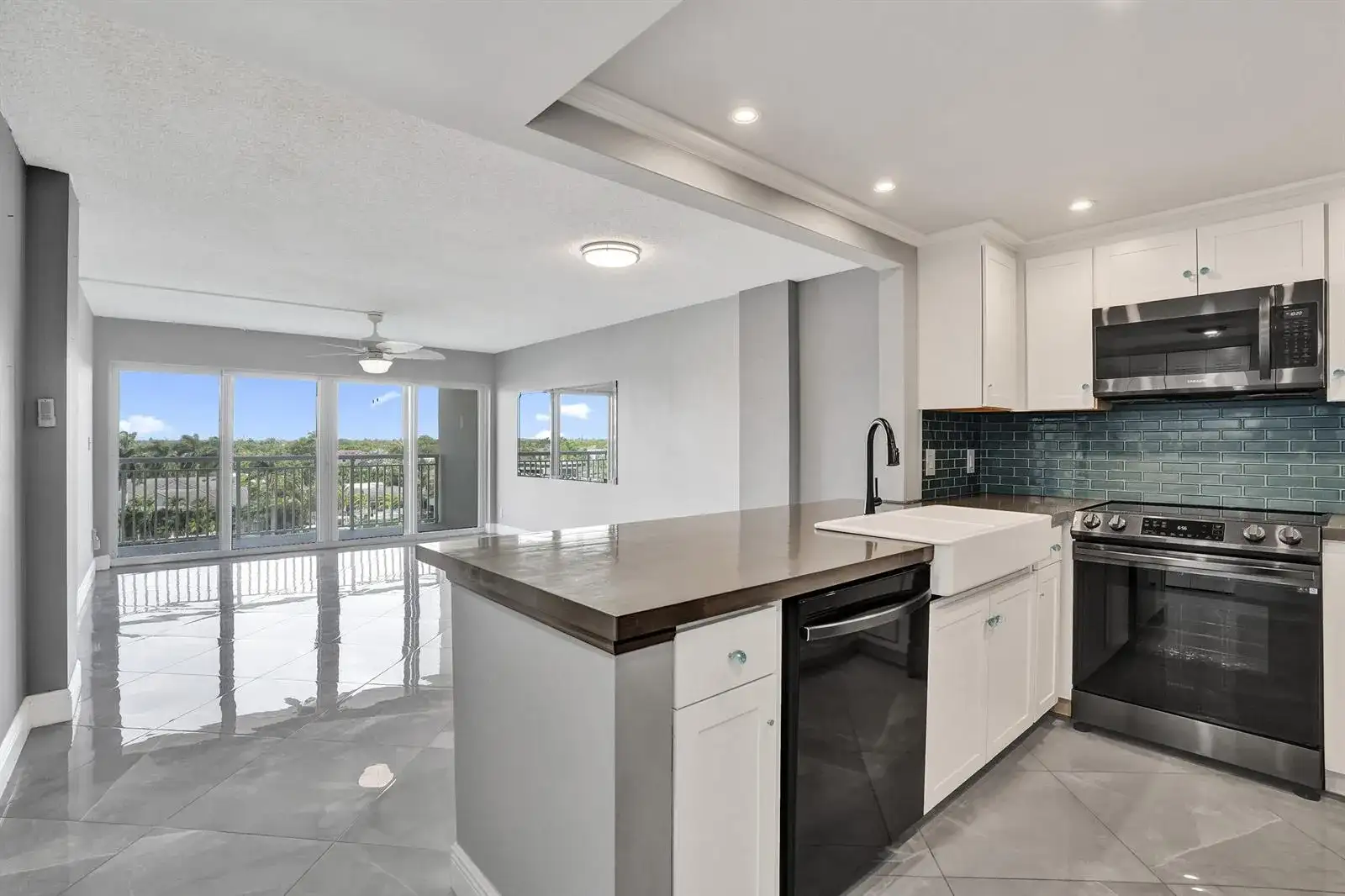 2611 N Riverside Drive # 604, Pompano Beach FL 33062 photo 3
