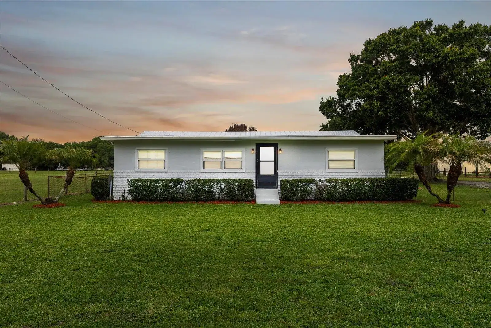 6635 58th Avenue, Vero Beach FL 32967 photo 2