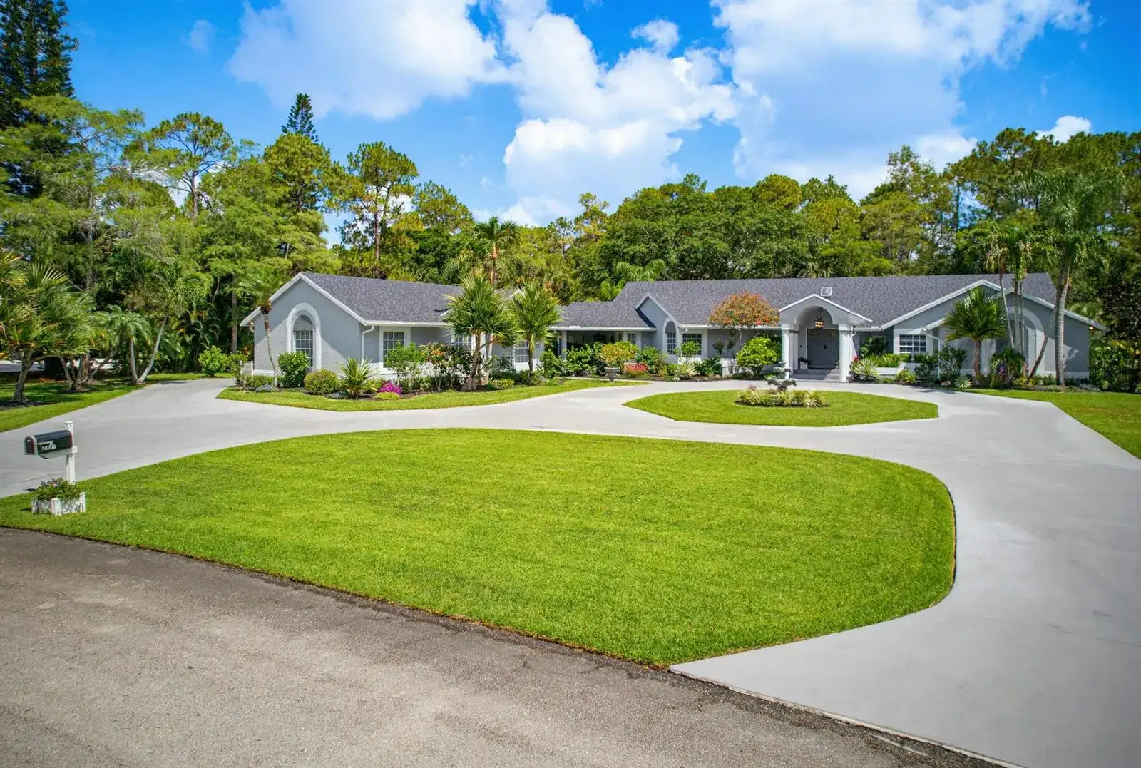 14708 Stirrup Lane, Wellington FL 33414 photo 4