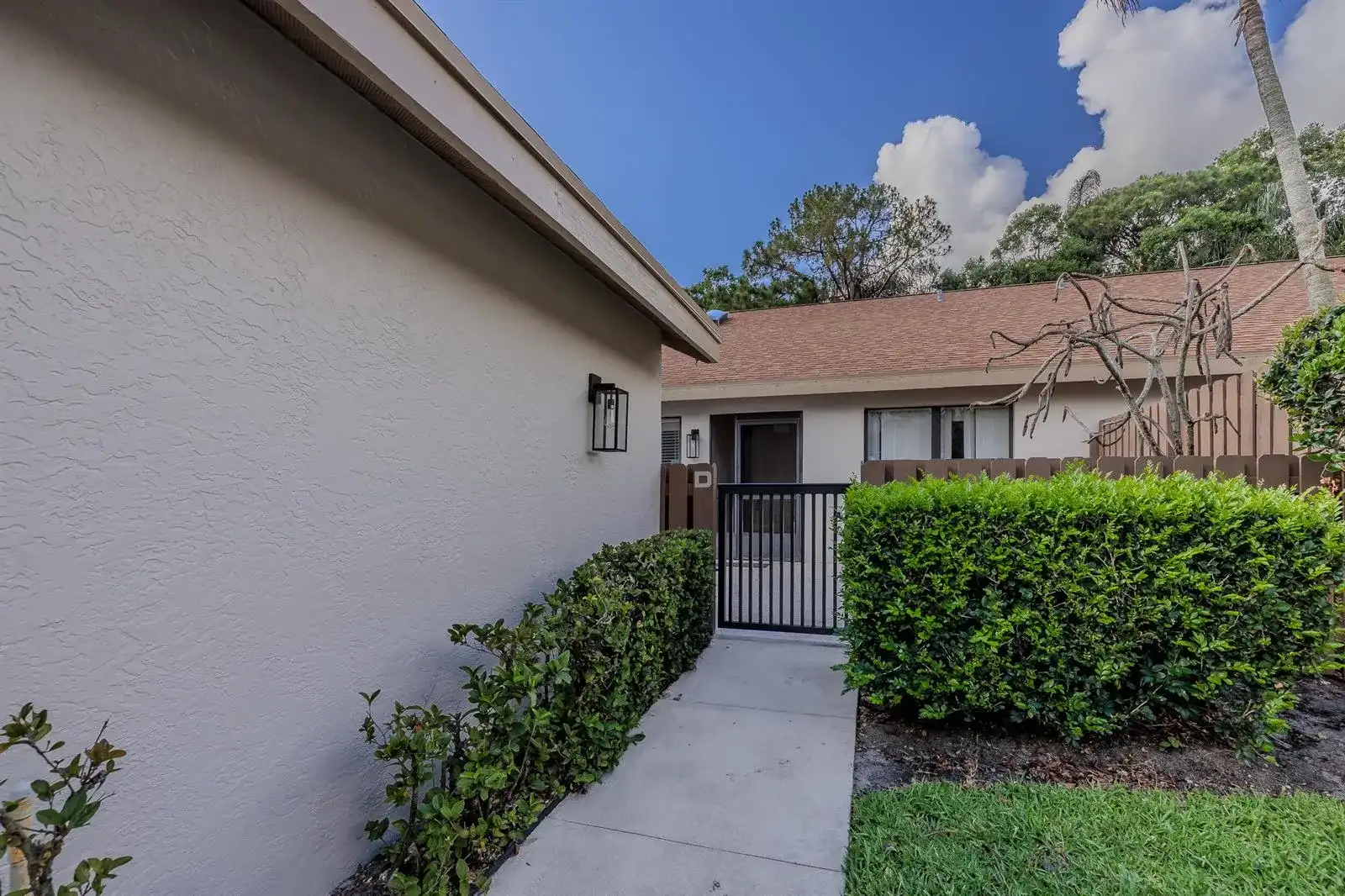2054 SW Silver Pine Way # 123d, Palm City FL 34990