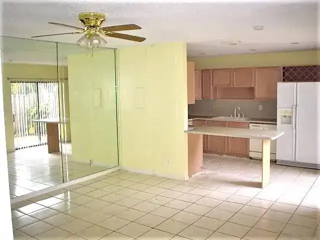1705 N Congress Avenue, West Palm Beach FL 33401 photo 2