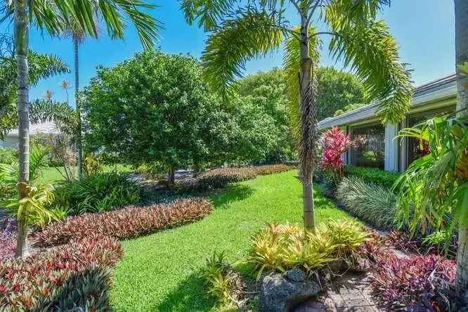 437 French Royale Circle, Atlantis FL 33462 photo 3