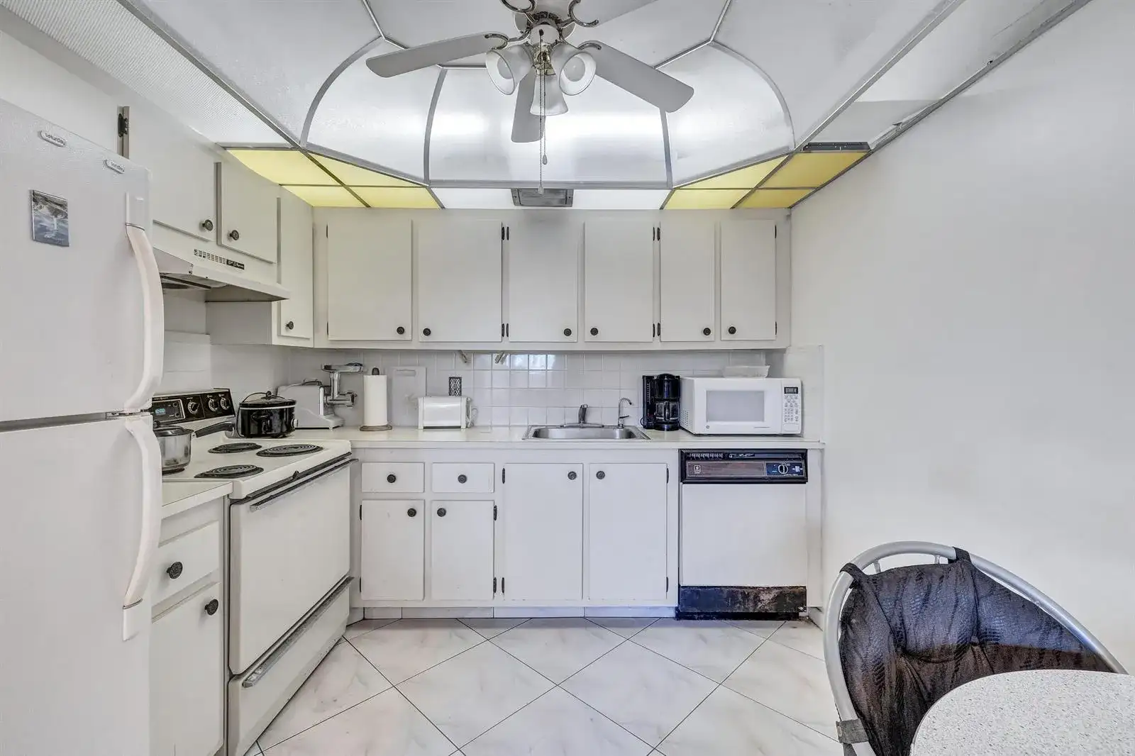 1902 Bermuda Circle # L2, Coconut Creek FL 33066 photo 5