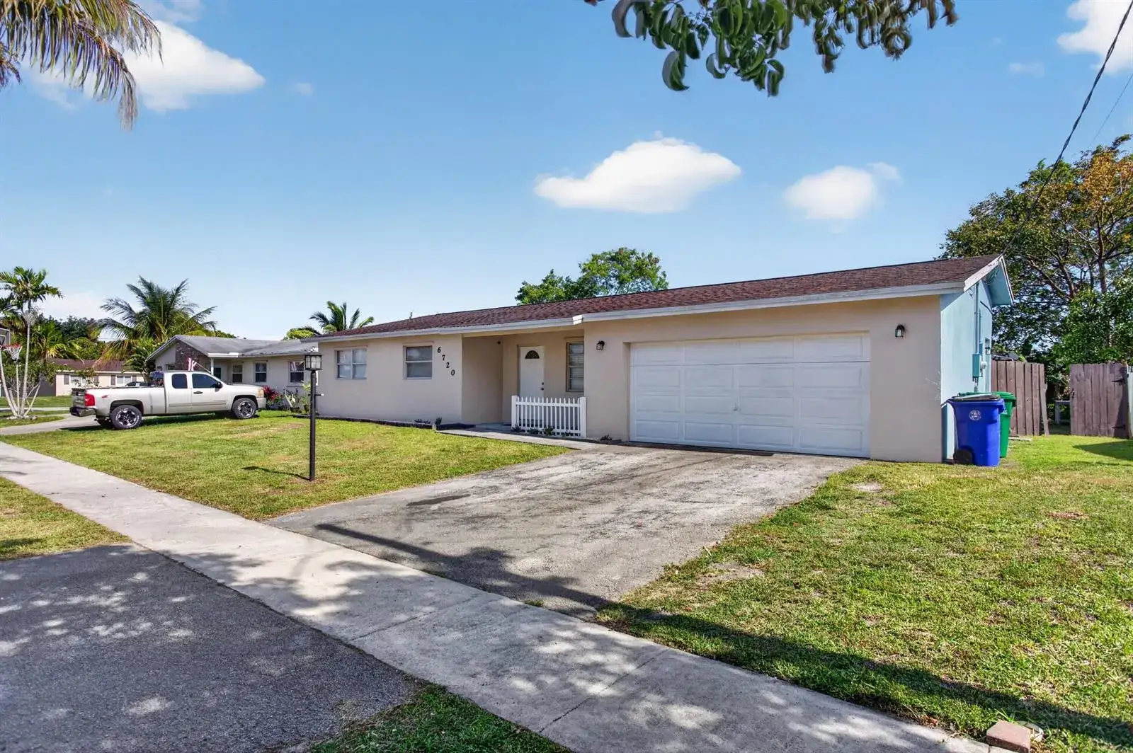 6720 NW 26th Street, Margate FL 33063 photo 3