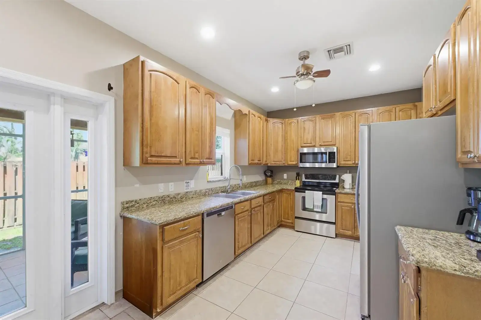 2750 SW Cornell Avenue, Palm City FL 34990 photo 4