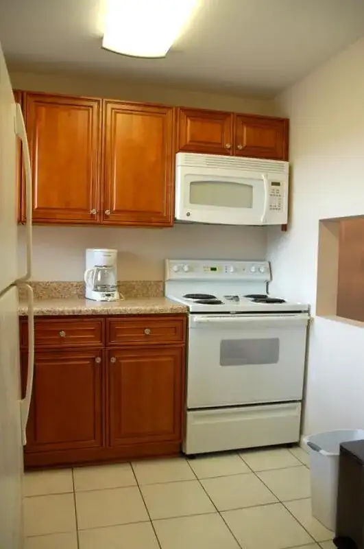 2881 N Pine Island Road, Sunrise FL 33322 photo 4