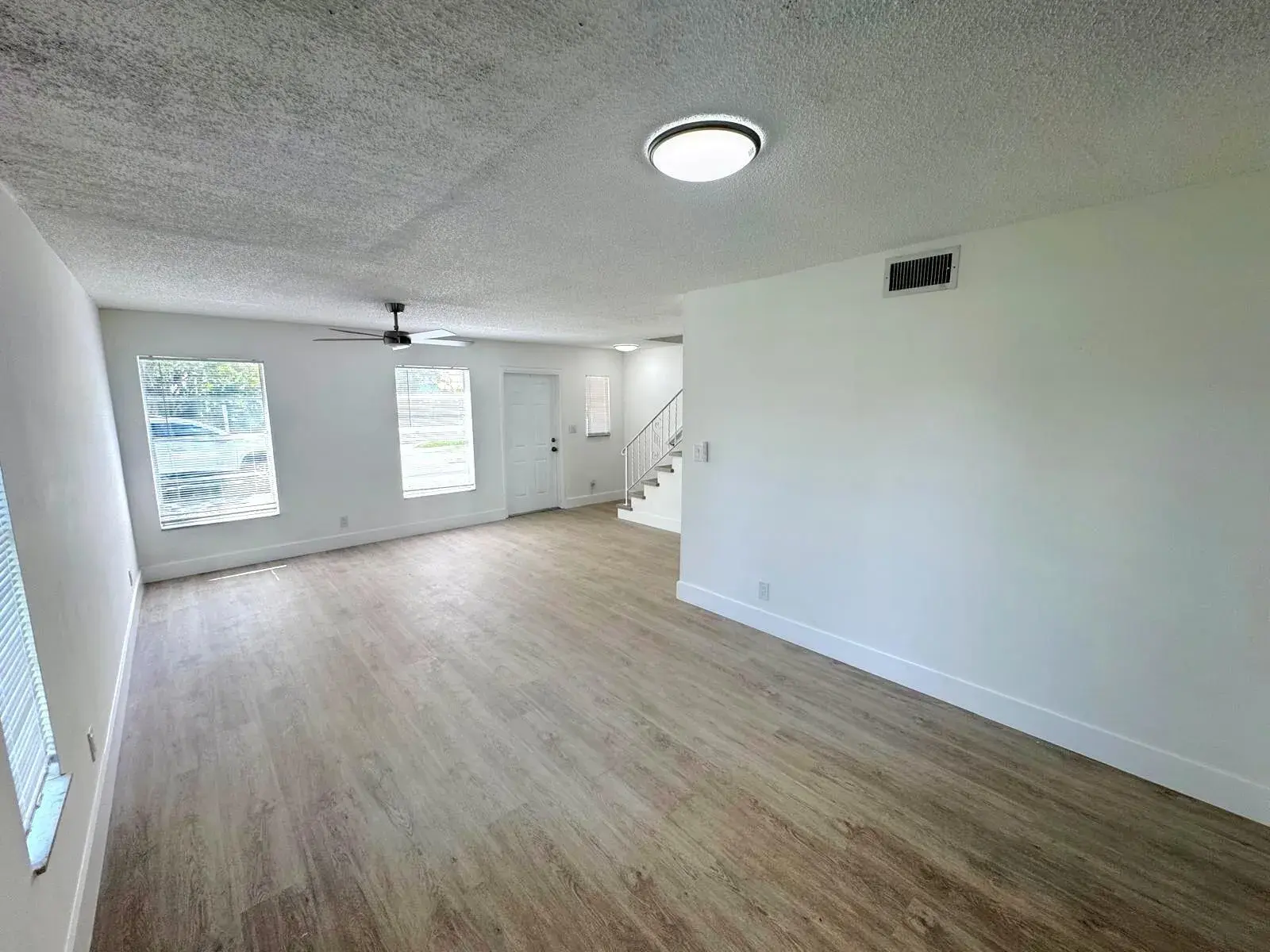 3920 Woodside Drive # 14, Coral Springs FL 33065