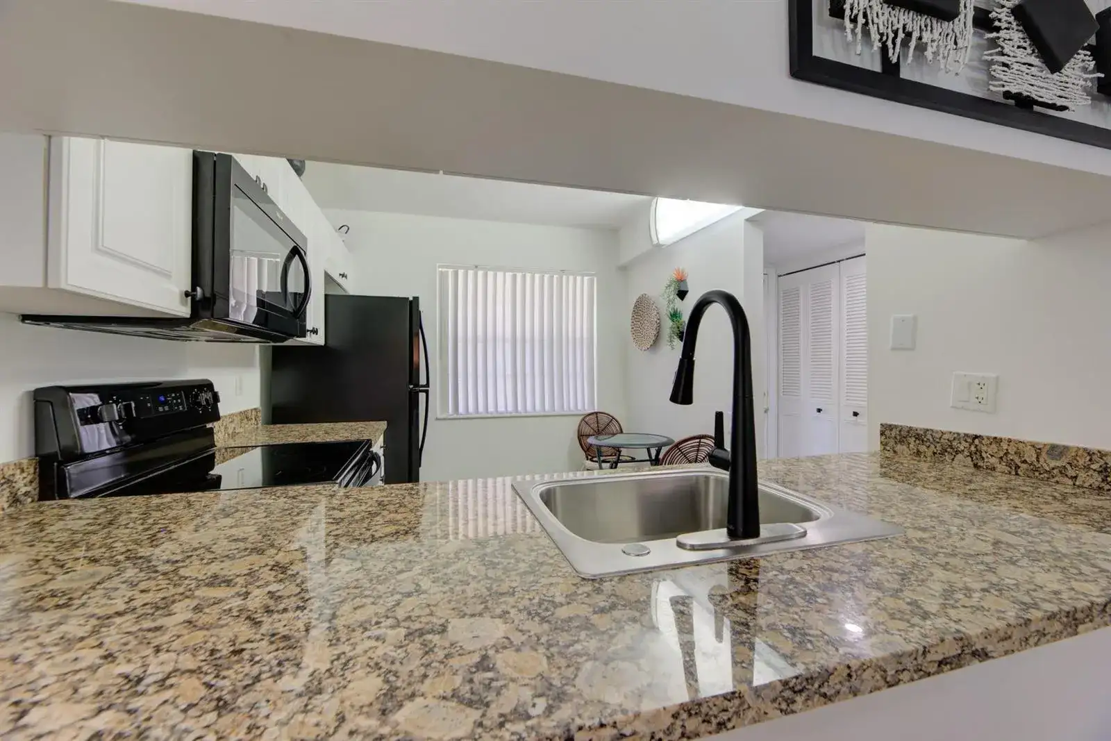 4502 Martinique Way # E1, Coconut Creek FL 33066 photo 5