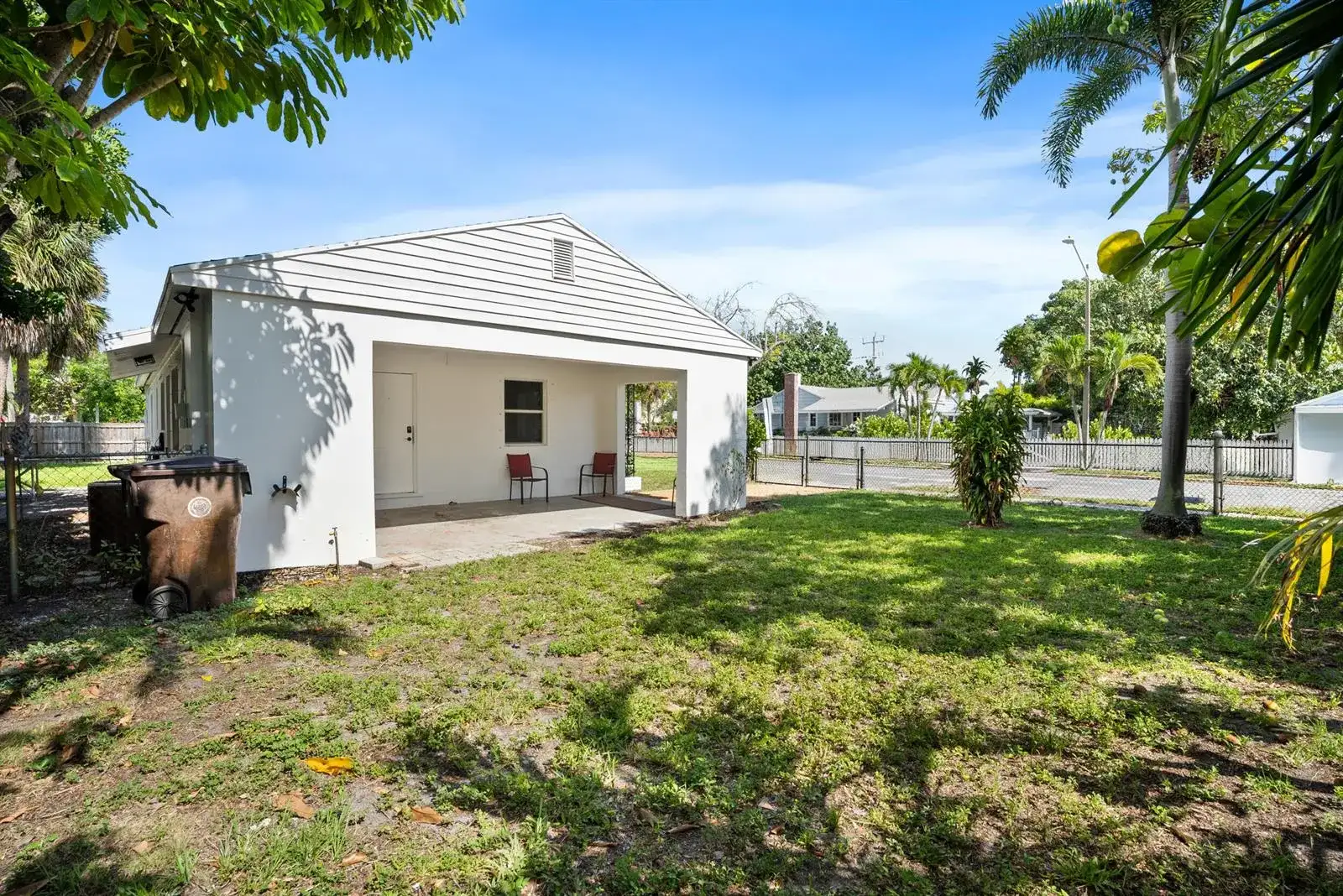 401 42nd Street, West Palm Beach FL 33407 photo 3
