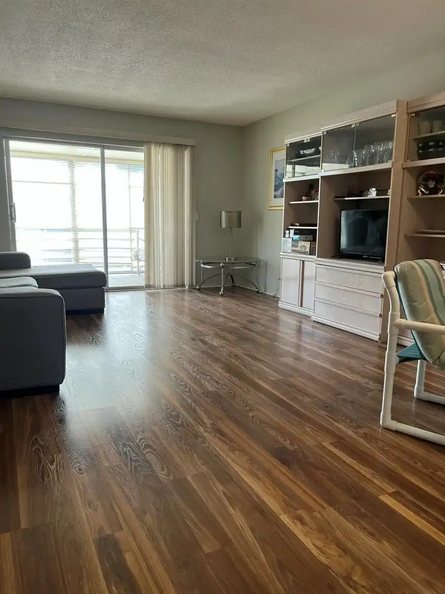 12002 Poinciana Boulevard # 204, Royal Palm Beach FL 33411 photo 2