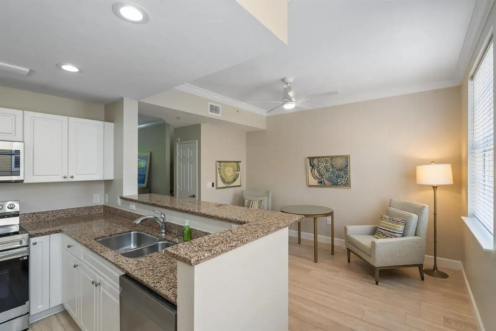 610 Fern Street, West Palm Beach FL 33401 photo 5