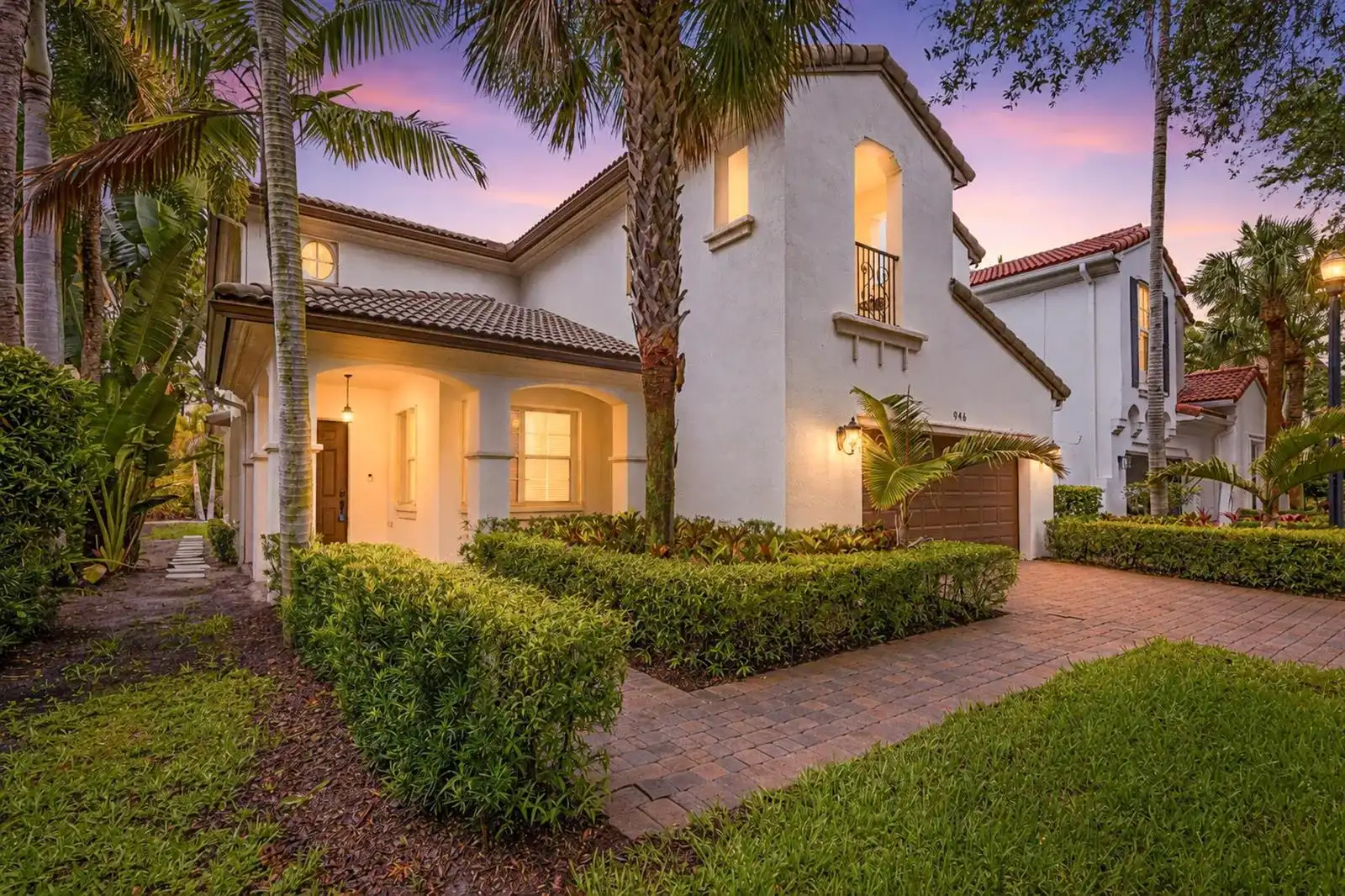 946 Mill Creek Drive, Palm Beach Gardens FL 33410