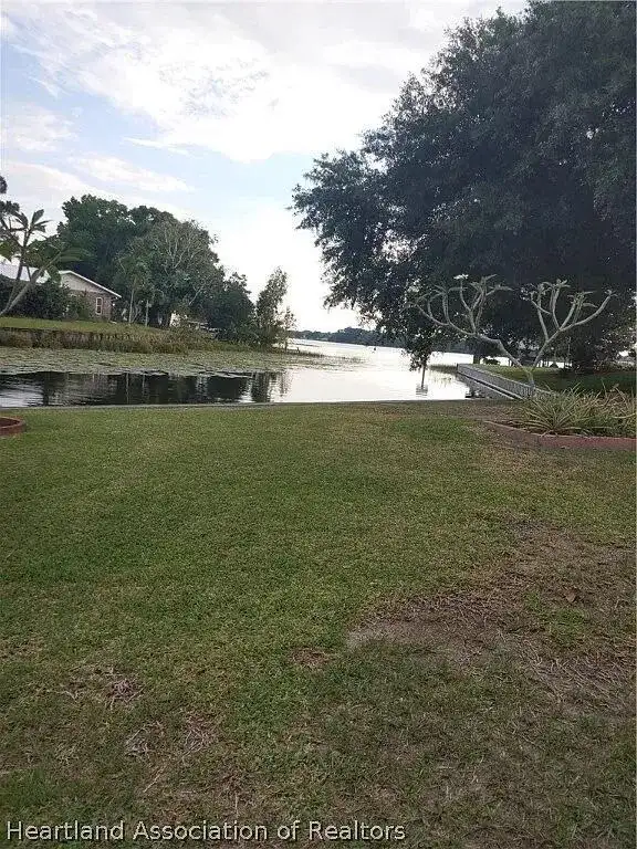 196 Autumn Avenue, Lake Placid FL 33852 photo 2