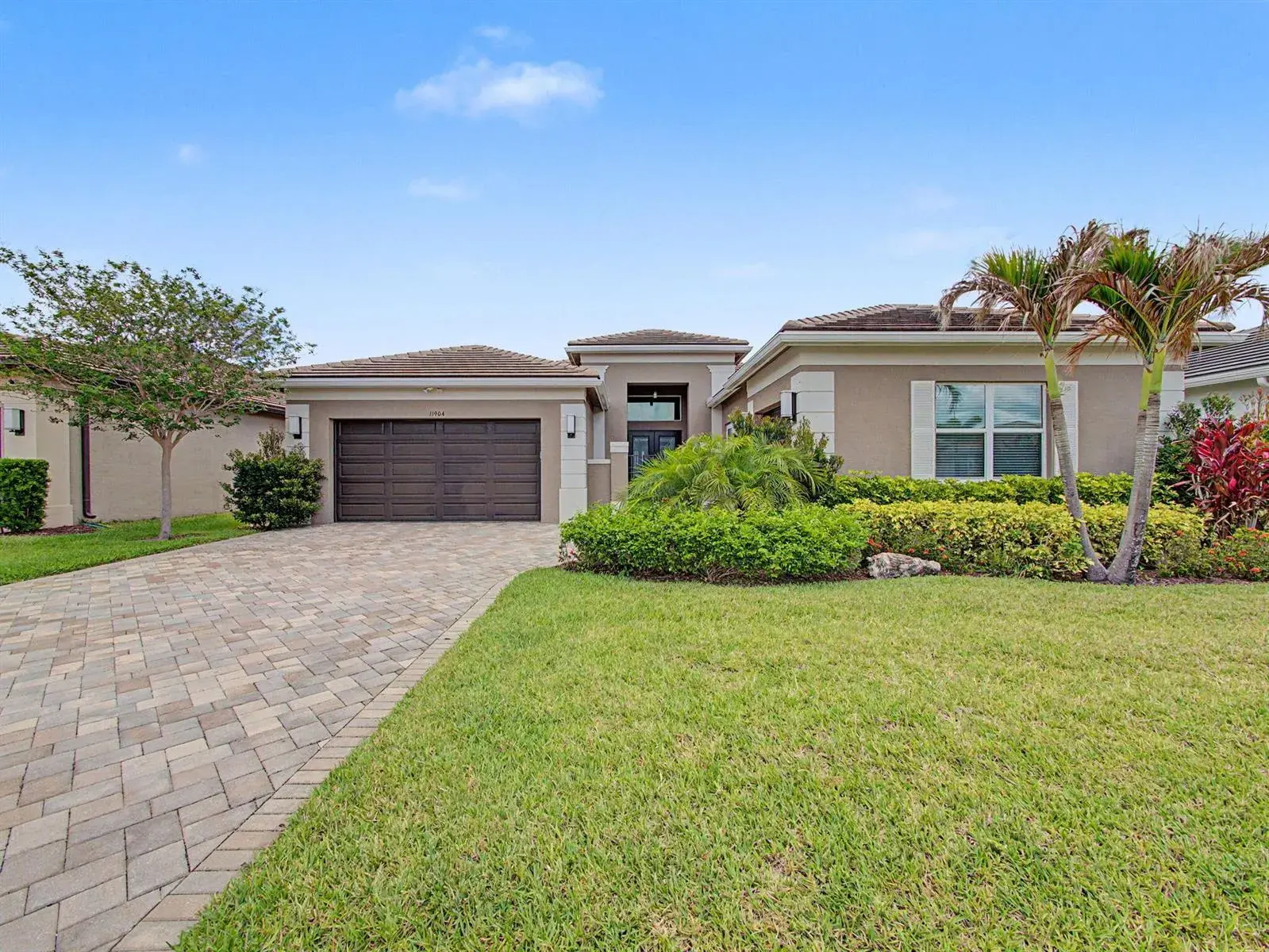 11904 SW Sailfish Isles Way, Port St. Lucie FL 34987