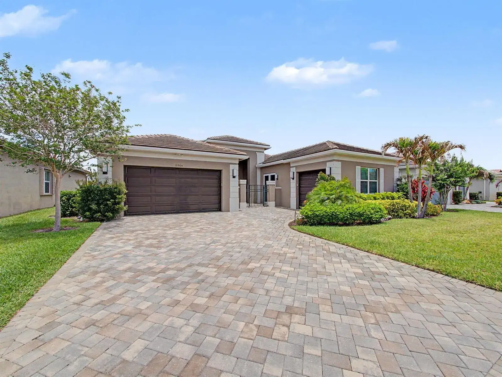 11904 SW Sailfish Isles Way, Port St. Lucie FL 34987 photo 5
