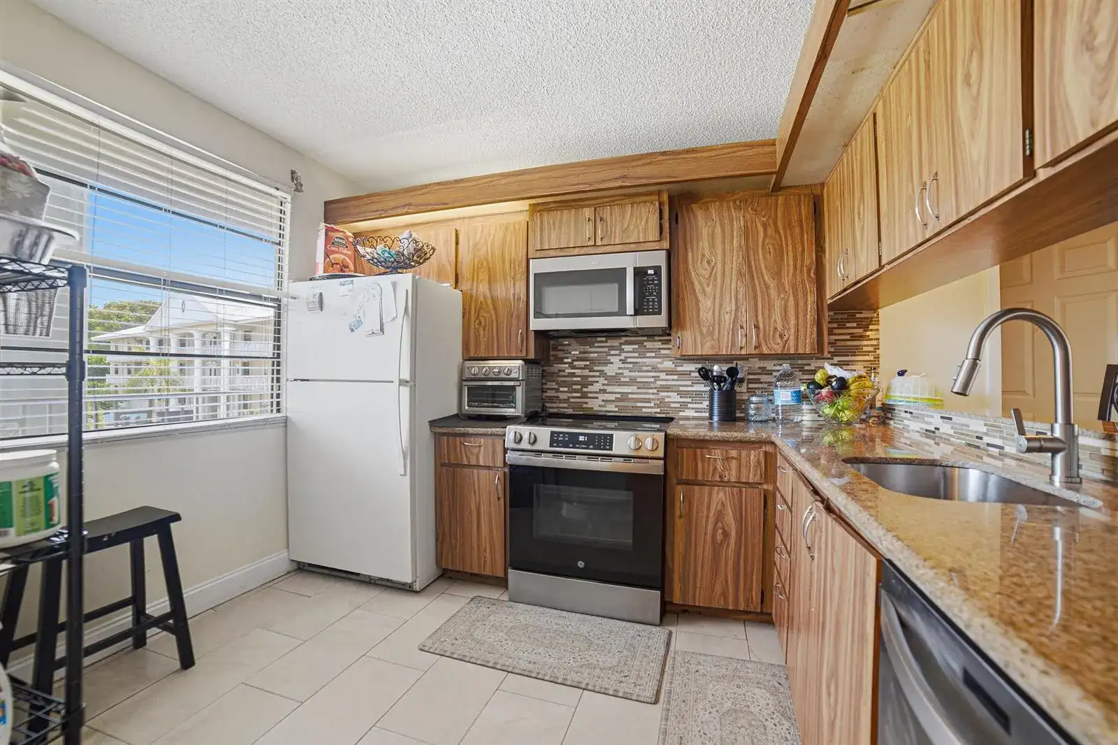 3515 Village Boulevard # 304, West Palm Beach FL 33409 photo 2