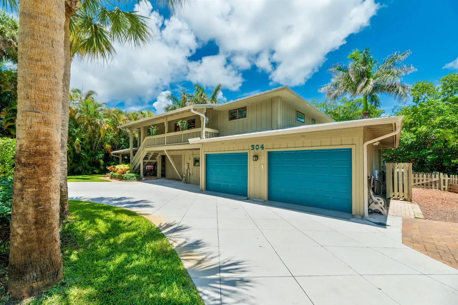 304 SW Indian Groves Drive, Stuart FL 34994 photo 4