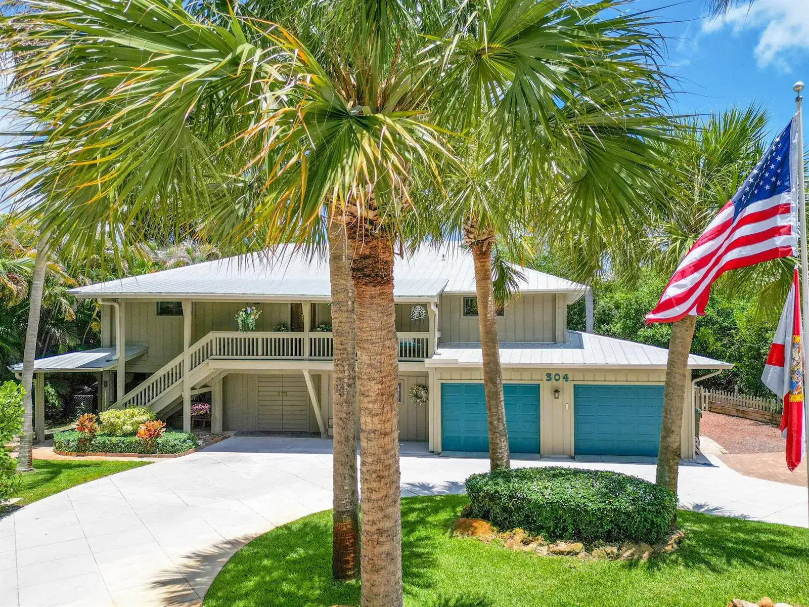 304 SW Indian Groves Drive, Stuart FL 34994 photo 5