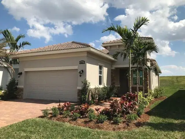 9231 SW Pepoli Way, Port St. Lucie FL 34987