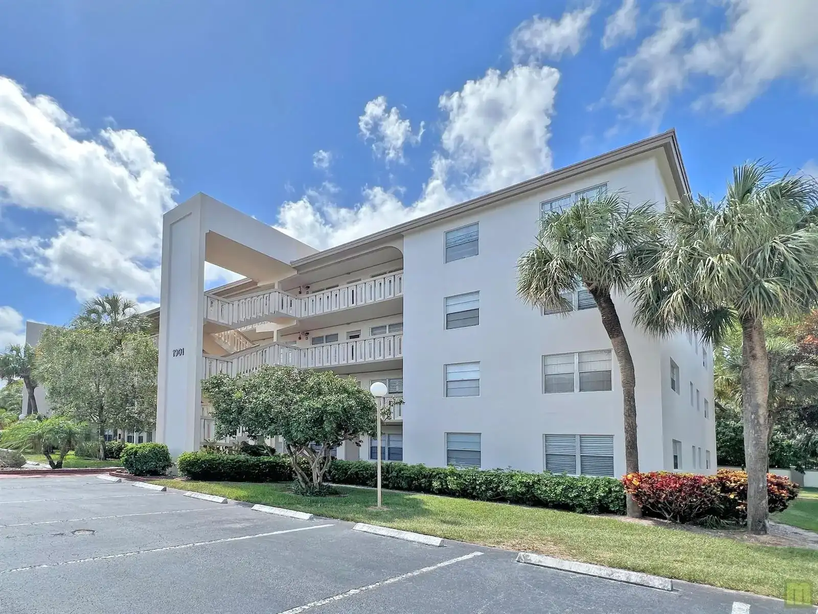 1901 Bermuda Circle # M2, Coconut Creek FL 33066