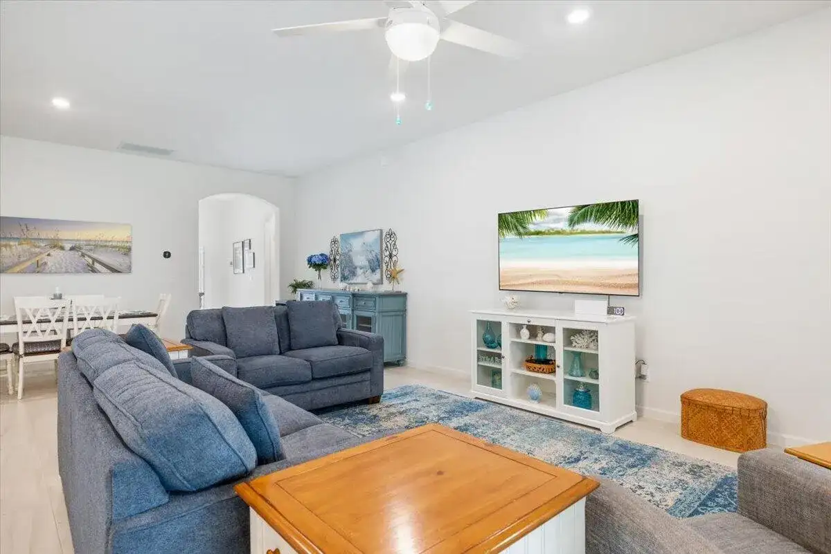 31 52nd Square, Vero Beach FL 32968 photo 5