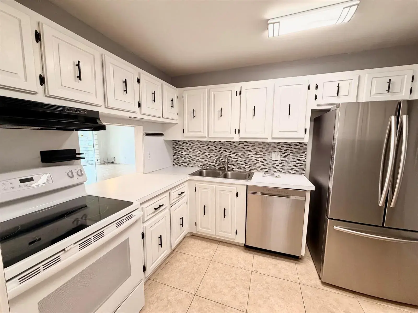 120 Lake Evelyn Drive, West Palm Beach FL 33411