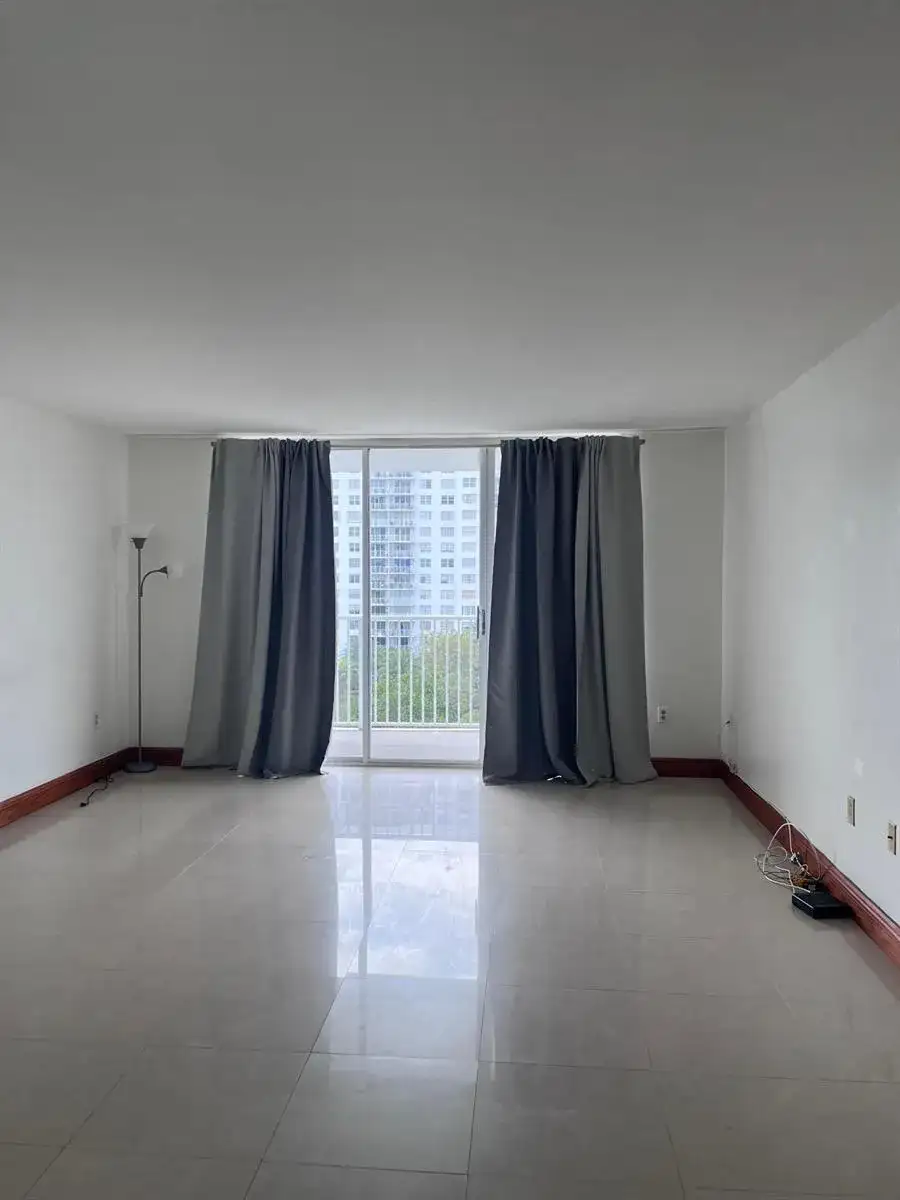 2851 NE 183rd Street, Aventura FL 33160 photo 5
