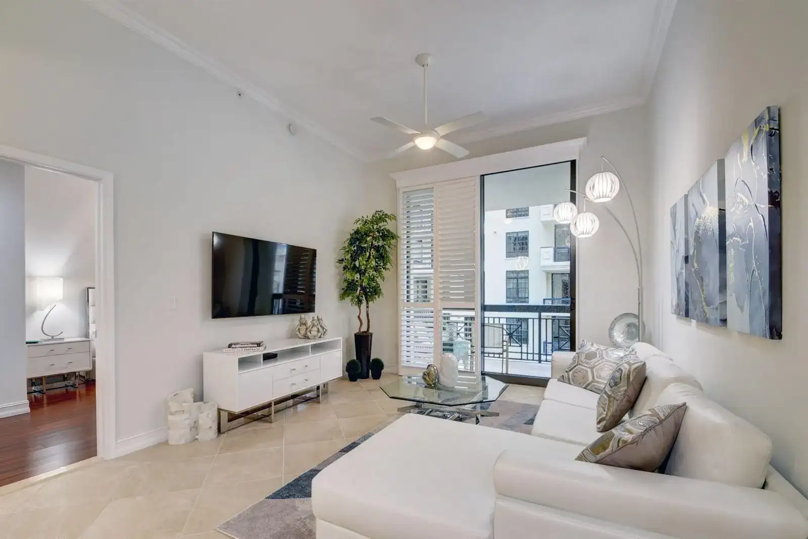 701 S Olive Avenue # 1506, West Palm Beach FL 33401 photo 3