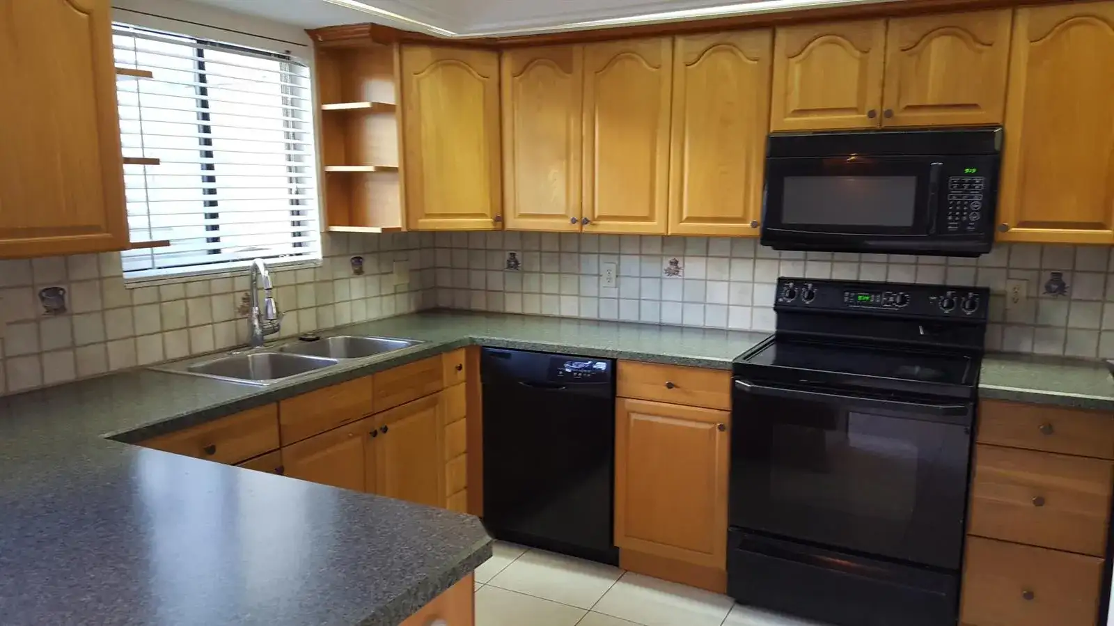 11868 Sturbridge Lane, Wellington FL 33414 photo 3