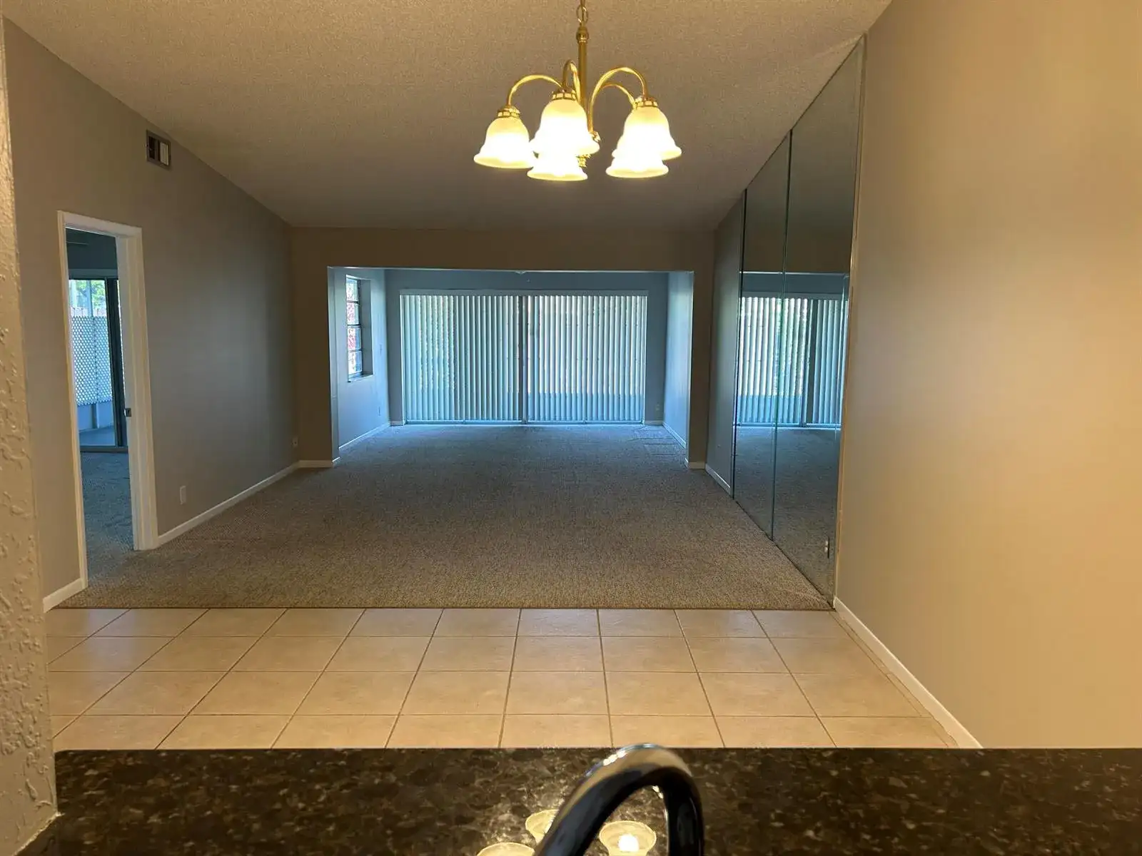 4210 Lucerne Villas Lane, Lake Worth FL 33467 photo 3