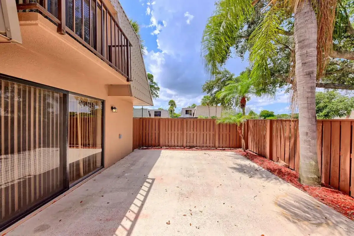 5731 57th Way # 42a, West Palm Beach FL 33409 photo 5