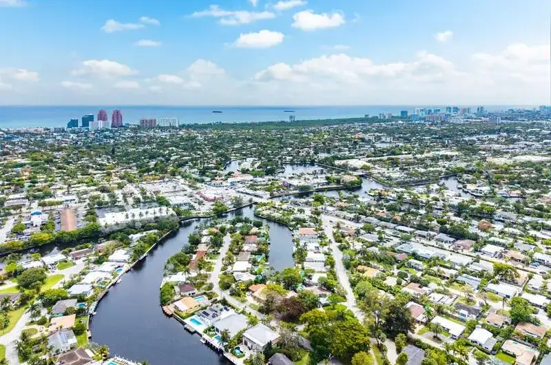 1733 Coral Gardens Drive, Wilton Manors FL 33334 photo 4