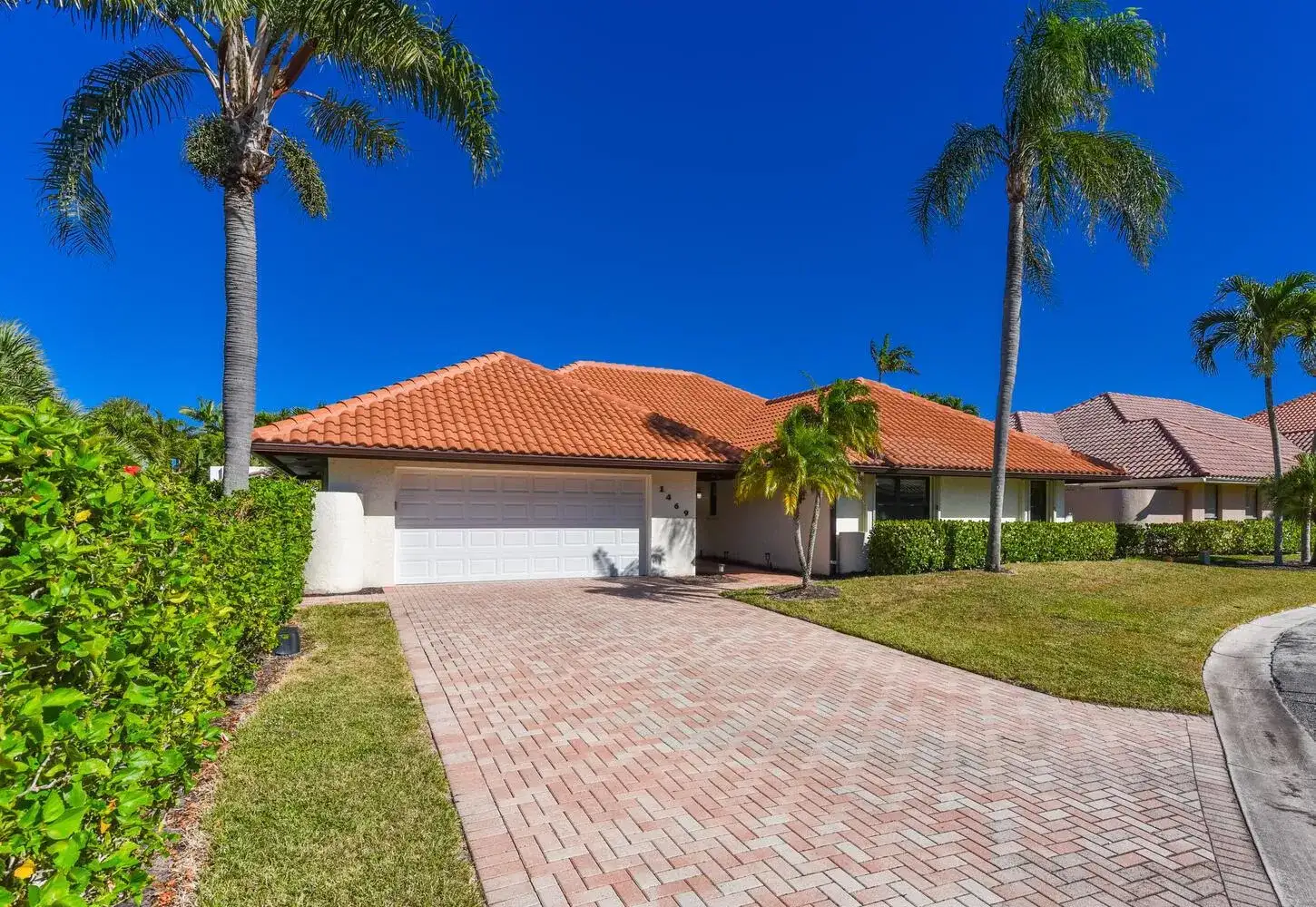 1469 Via Privada, Jupiter FL 33477 photo 2