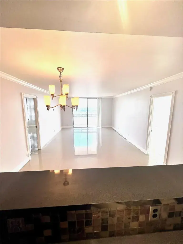 600 Three Islands Boulevard # 1108, Hallandale Beach FL 33009