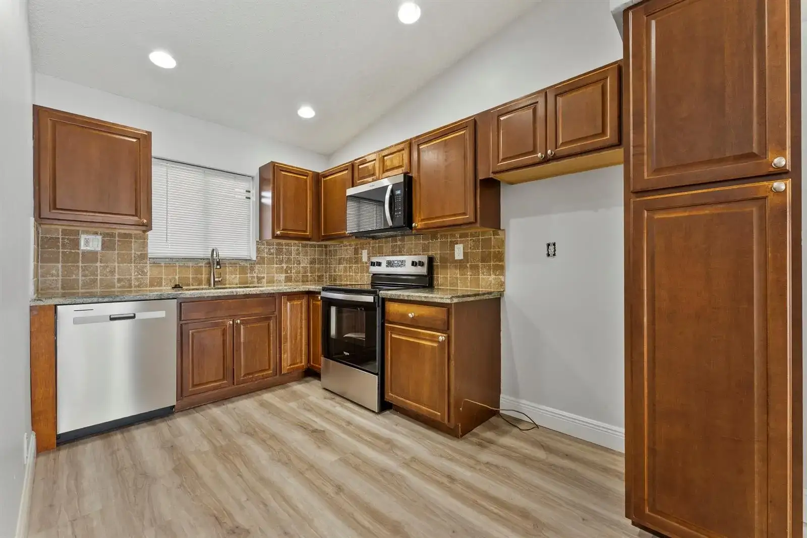 2900 Olivewood Terrace # 2010, Boca Raton FL 33431 photo 5