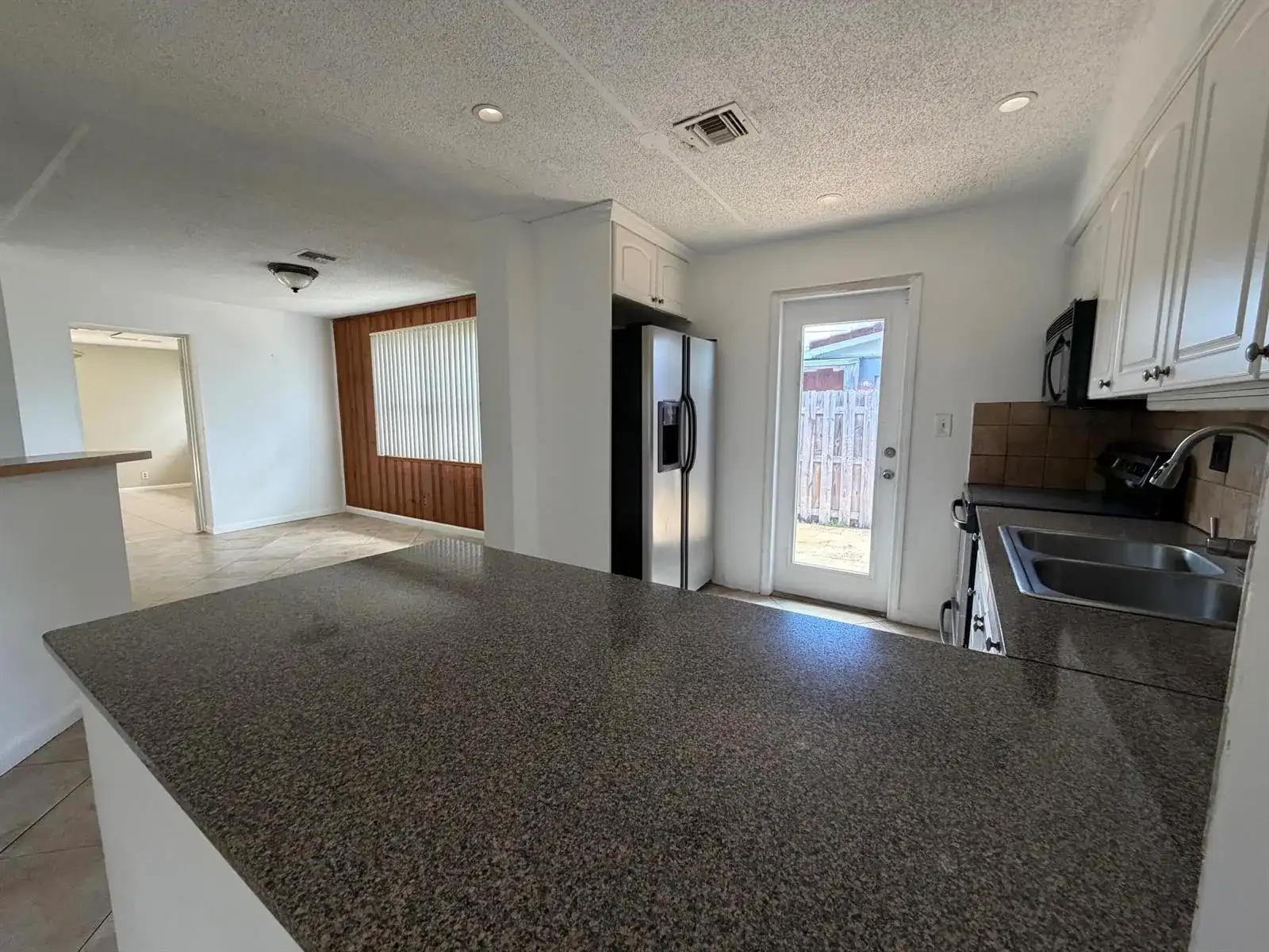 4250 NE 12th Avenue, Pompano Beach FL 33064 photo 5