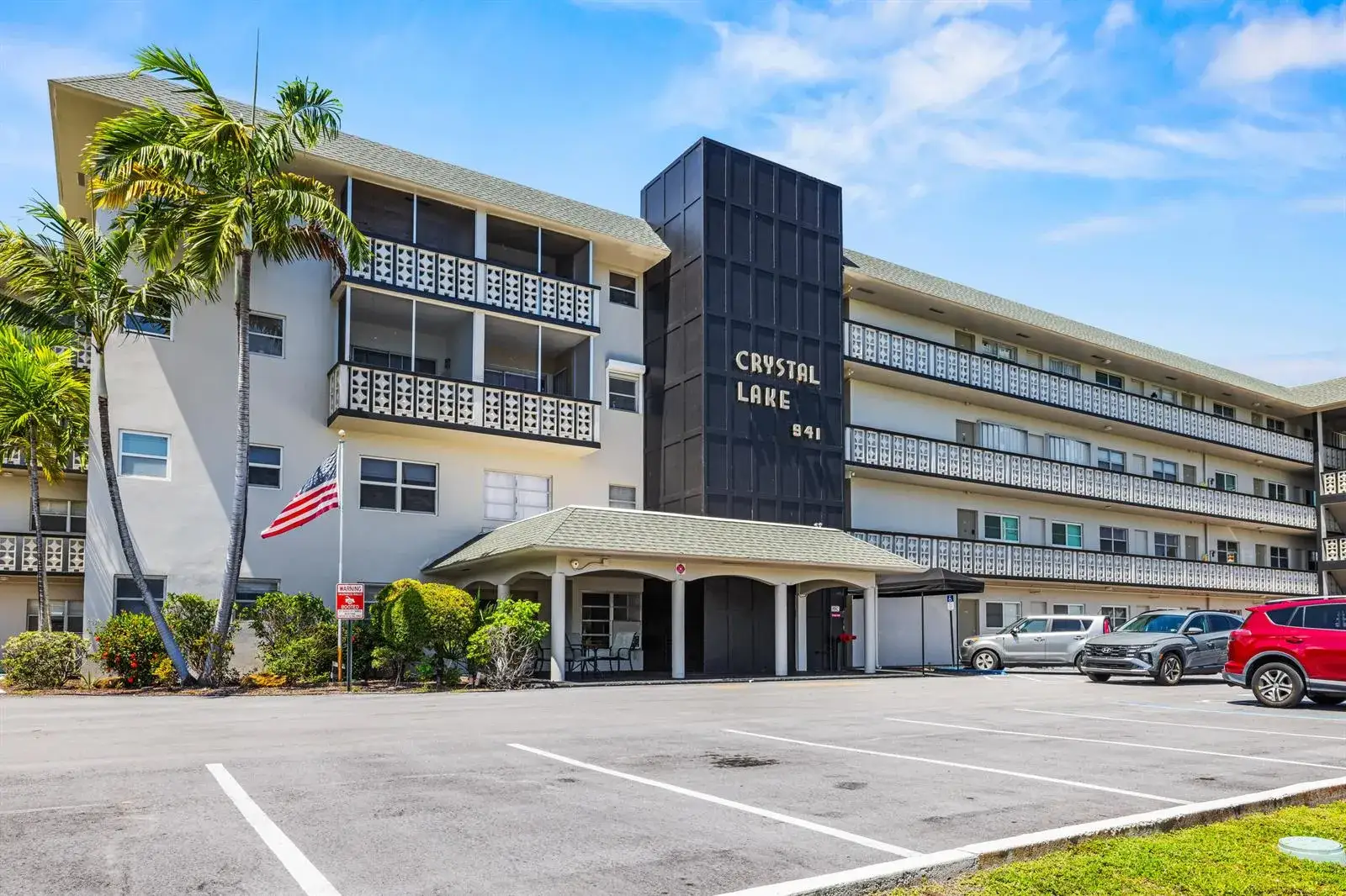 941 Crystal Lake Drive # 207, Deerfield Beach FL 33064