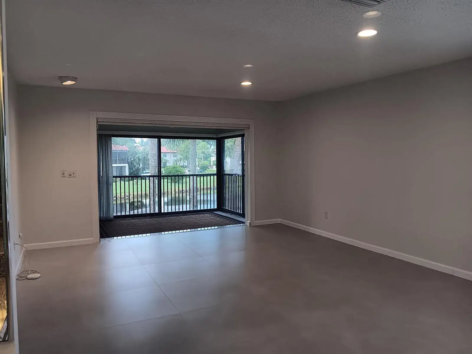 8045 Eastlake Drive # g, Boca Raton FL 33433 photo 3