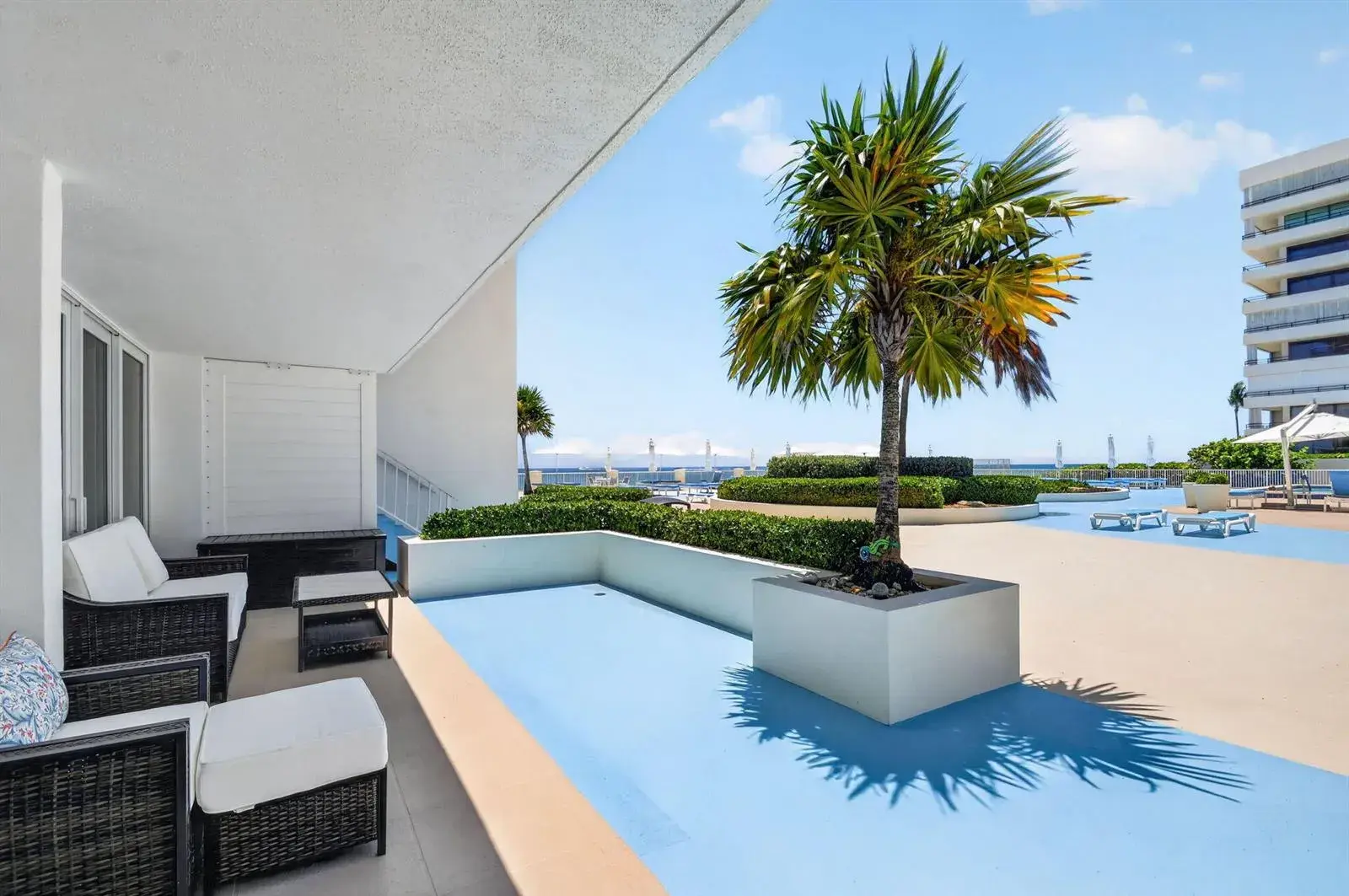 3546 S Ocean Boulevard # 203, South Palm Beach FL 33480